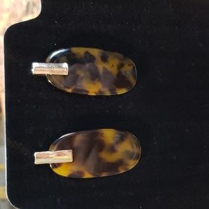 Women's resin earrings